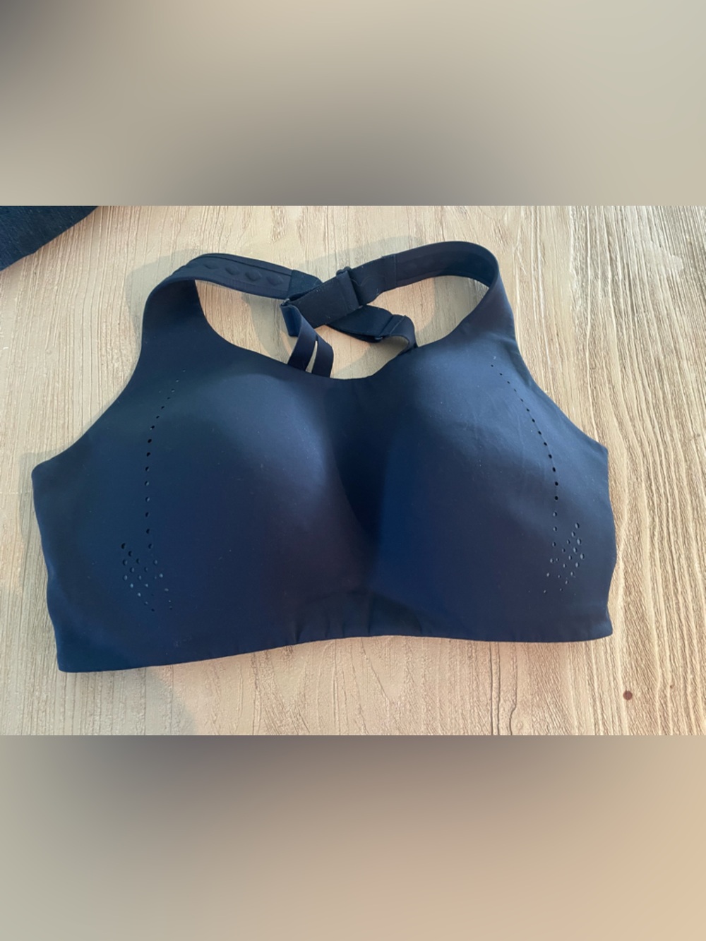 lululemon athletica Navy  Air Support High-Impact Sports Bra 38 DD or 38E or XL